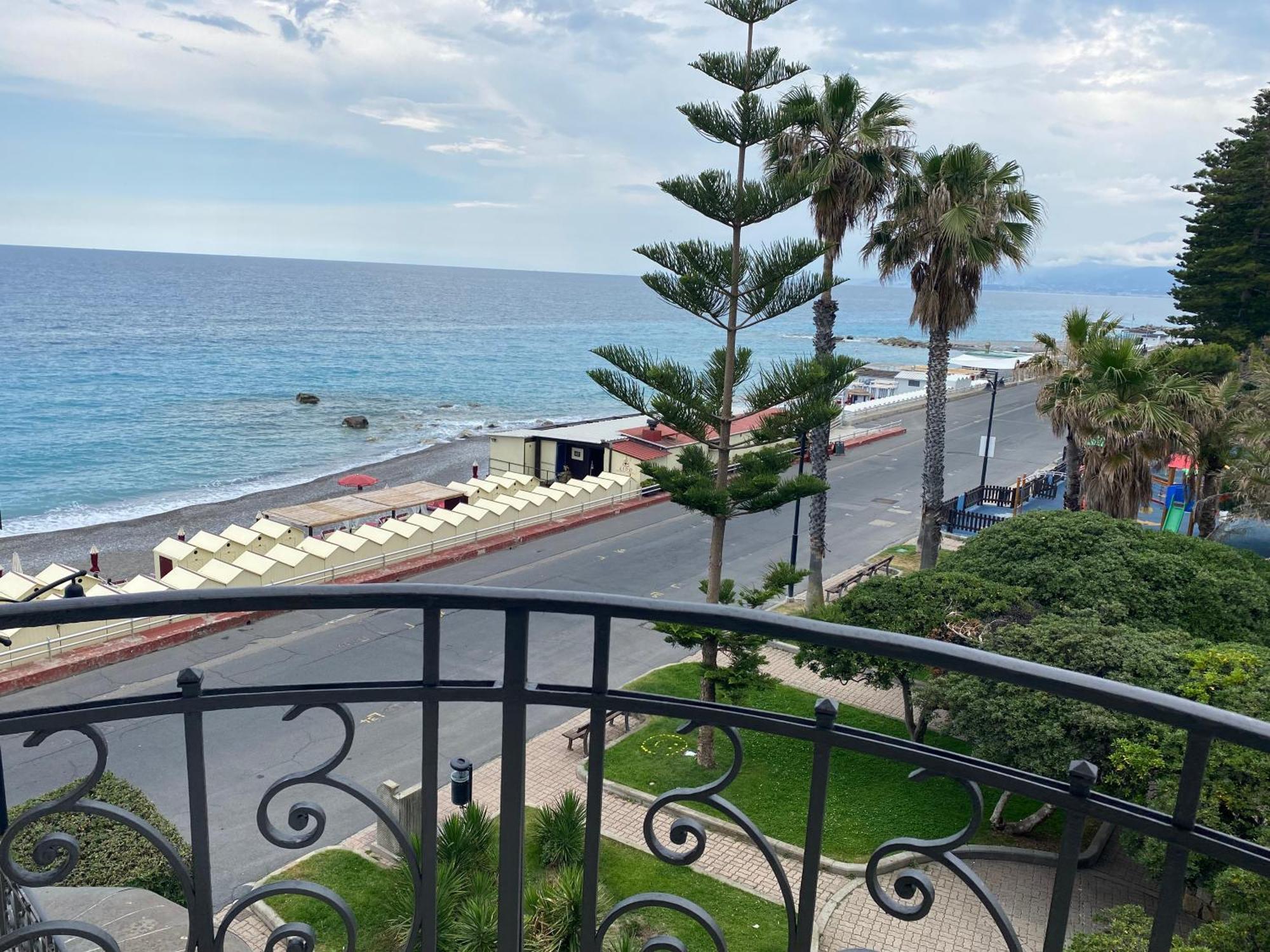 Parigi & Hotel Bordighera